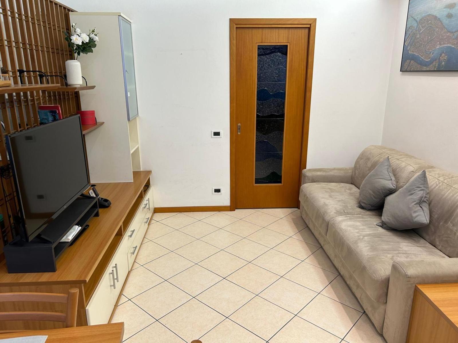 Your Home In Milan - Elegant & Comfortable Stay Luaran gambar